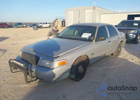 2005 Ford Crown Victoria Police z USA, uszkodzony, nr VIN 2FAHP71W95X144431
